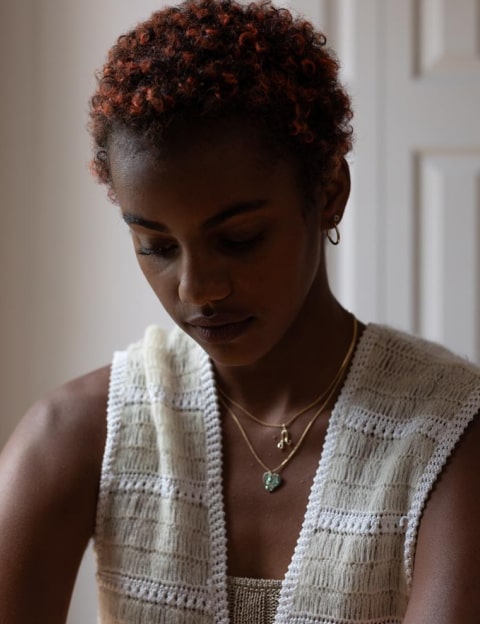 jewelry on a girl